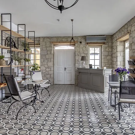 Hotel Casa Bella +12 Alaçatı