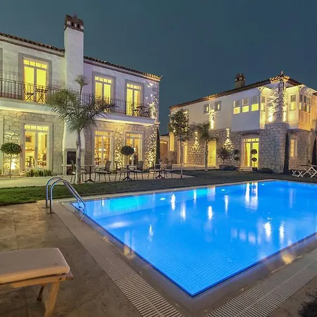 Casa Bella +12 2*