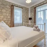 Casa Bella +12 2* 阿拉恰特