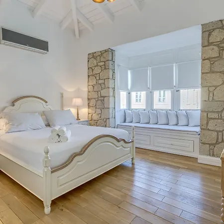 Casa Bella +12 Отель 2*