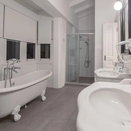 Casa Bella +12 Отель 2*