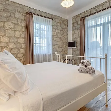 Casa Bella +12 Отель Алачати