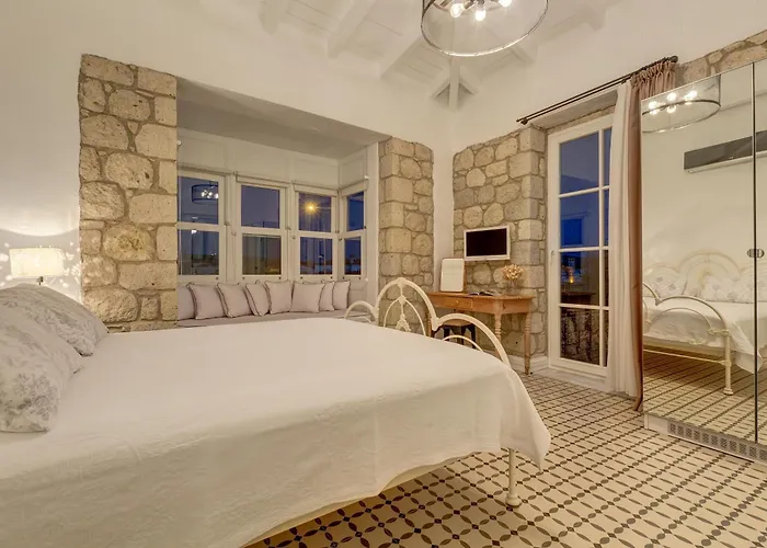 Casa Bella +12 אלאקאטי