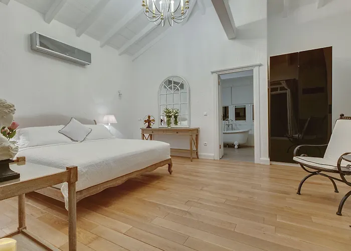 Casa Bella +12 אלאקאטי