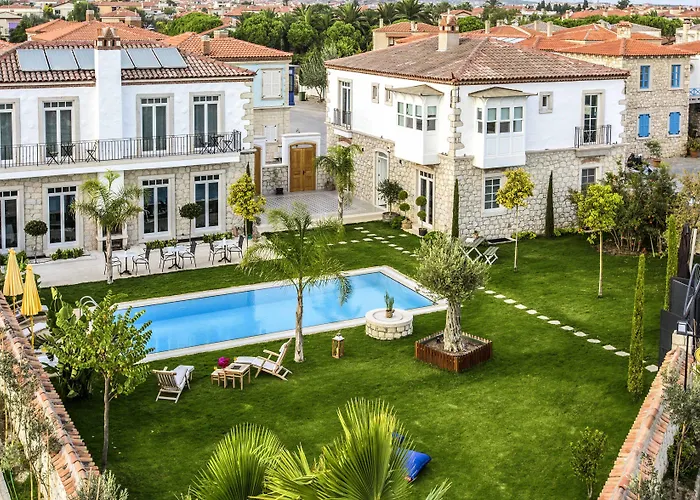 Casa Bella +12 מלון אלאקאטי